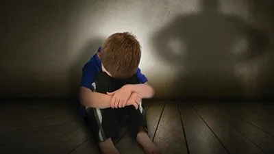 في دولة عربية.. يهتك عرض طفلين بعد خطفهما واجبارهم على ممارسة الشذوذ !