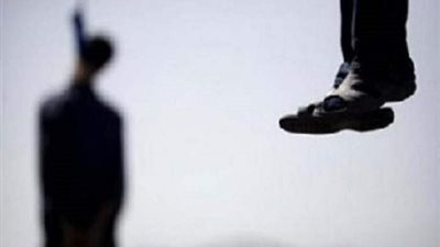 بسبب الحُب.. وافد يعلق نفسه بـ 