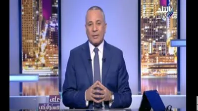 أحمد موسى يحرج متحدث التعليم على الهواء