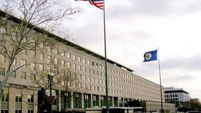 عاجل .. 900 موظف في الخارجية الأميركية يوقعون مذكرة تنتقد قرار ترامب بشأن الهجرة