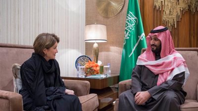 ولي ولي العهد يبحث مع رئيس شركة لوكهيد مارتن توطين الصناعات العسكرية
