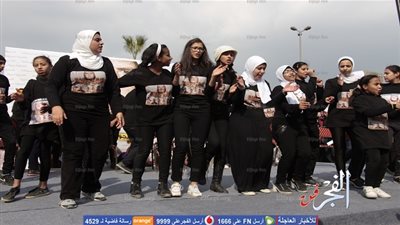 وصلة رقص على المهرجانات الشعبية بمعرض الكتاب (فيديو وصور)