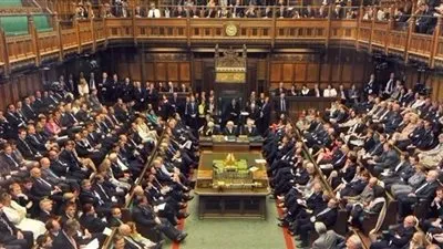 البرلمان البريطاني يستعد لإعطاء ماي الضوء الأخضر لبدء مباحثات بريكست