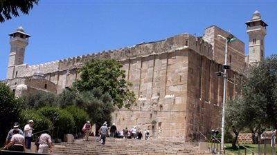 إسرائيل منعت الأذان 47 مرة في الحرم الإبراهيمي خلال يناير