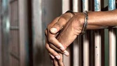 حبس 3 أشخاص لاتهامهم بسرقة شركة أدوية بالسيدة زينب