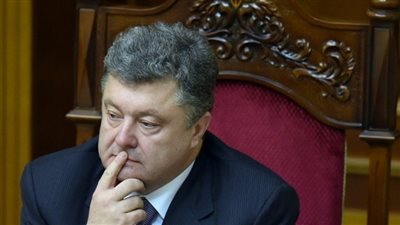 بوروشينكو يريد إجراء استفتاء للانضمام إلى الناتو