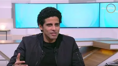 حمدي الميرغني يروي موقفا مضحكا له مع معجبة (فيديو)