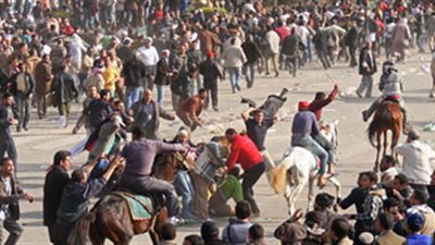 في ذكراها السادسة..7 مشاهد لن تنسى من موقعة الجمل