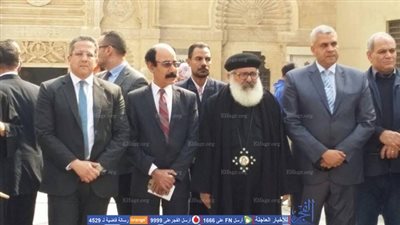 وزير الآثار يفتتح معرض 