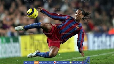 رونالدينيو يعود إلى برشلونة