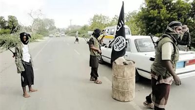 عناصر القاعدة تستعيد السيطرة على مدينتين في محافظة أبين جنوب اليمن