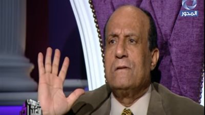 نجيب جبرائيل لرجال الدين: 