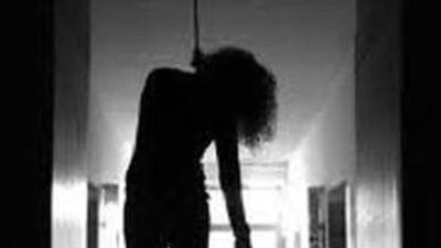 العثور على جثة طفلة مشنوقة في دشنا 