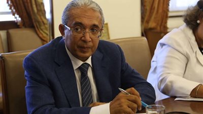 تفاصيل جديدة حول تسريب ميزانية البرلمان وشراء سيارات مصفحة