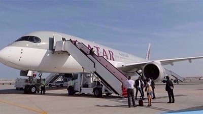 الخطوط القطرية تسمح بمغادرة مواطني الدول المحظورة من دخول أمريكا