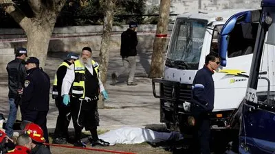 إسرائيل تسلم جثمان شاب فلسطيني قتل الشهر الماضي