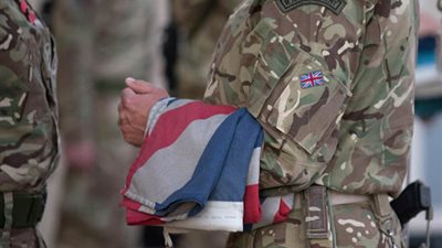 نساء الجيش البريطانى يحملون كل أسبوعين