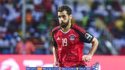 نهائي إفريقيا .. عبد الله السعيد يضيع فرصة هدف مؤكد أمام مرمي الكاميرون (فيديو)