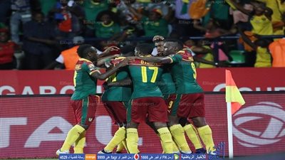 لفتة رائعة من لاعبي الكاميرون عقب التتويج بلقب أمم إفريقيا  2017 (صورة)