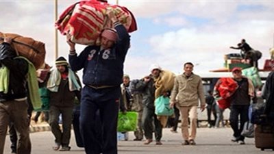 300 عائلة نازحة تعود إلى حي 700 بسرت الليبية