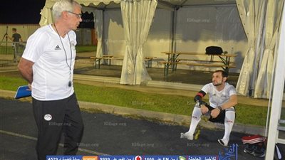 الأمن يحاصر هيكتور كوبر (فيديو)