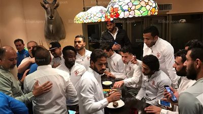 الزمالك يحتقل بعيد ميلاد ريكو في الإمارات   