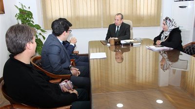 مجلس إدارة الاستثمارية يفوض محافظ دمياط للبت في طلبات أصحاب المشروعات 