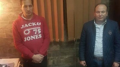 بلاغ يكشف جرائم غسيل الأموال والنصب والتهرب الضريبي لصاحب كافتيريا 