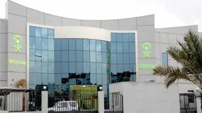 رفع الأجور ومعدلات التوطين في قطاع السياحة