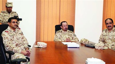 قائد قوة دفاع البحرين يلتقى مساعد وكيل الحرس الوطني السعودي
