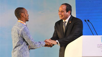 برلماني: السيسي منح الشعب مفهوما آخرا لدور الرئيس