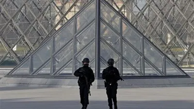 مصدر: المصري المتهم في هجوم 