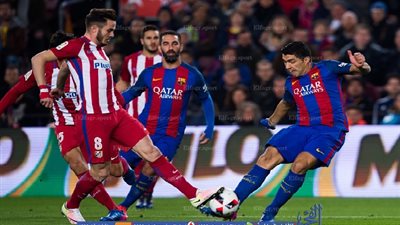 سواريز يضرب شباك أتلتيكو مدريد بالهدف الأول (فيديو)