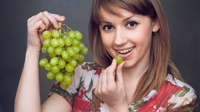  تناول العنب لمدة 6 أشهر يقي من خطر الإصابة بـ 