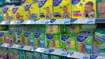 مواطنون يشتكون من سوء مستوى حفاضات 