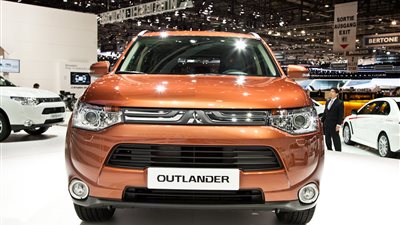 ميتسوبيشي أوتلاندر سبورت ليميتد تستعد لمعرض شيكاغو
