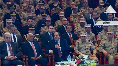 السيسي: التحديات أكبر من الرئيس ومؤسسات الدوله كافة 