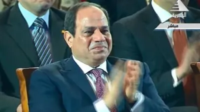 بكاء الرئيس ورسالته لأم الشهيد.. مشاهد إنسانية لـ