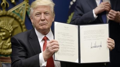 الولايات المتحدة لا تنوي إدراج مصر والسعودية ضمن قوائم حظر السفر