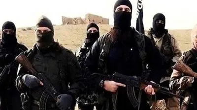 قطع أيدي طفلين امتنعا عن تنفيذ الأوامر آخرهم.. 6 عمليات وحشية لـ