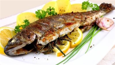 هذه الأسماك تقي من الإصابة بسرطان الأمعاء