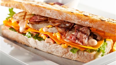 اليكم طريقة عمل سندويتشات للأطفال مع الشيف أوشى وميزو (فيديو)