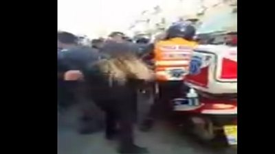 لحظة إطلاق نار وطعن في سوق قرب تل أبيب (فيديو)