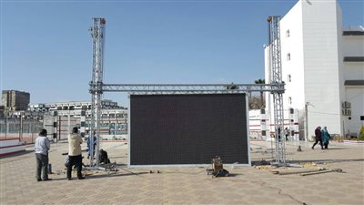 الزمالك يجهز شاشة عملاقة لـ 