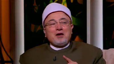 خالد الجندي: 