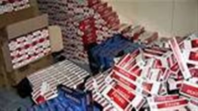 ضبط 23 ألف علبة سجائر مهربة في أحد مزارع سيوة