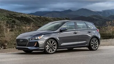 هيونداي تكشف النقاب عن سيارتها الجديدة 