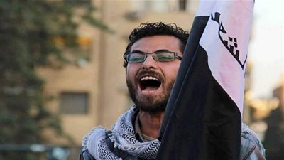 غدا.. التحقيق مع الناشط 