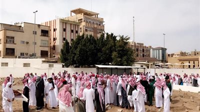 جموع المواطنين يشيعون الشهيد السفياني بالطائف