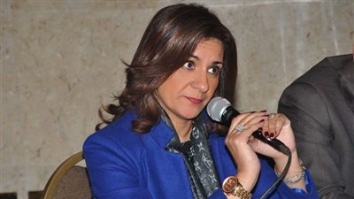 وزيرة الهجرة: الإعفاء الجمركي للسيارات مطلب رئيسي للمصريين بالخارج
